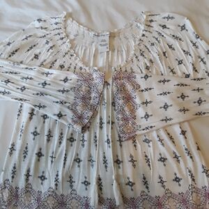 American Rag/boho style/ flare sleeves/tassel front/long sleeve shirt/size small